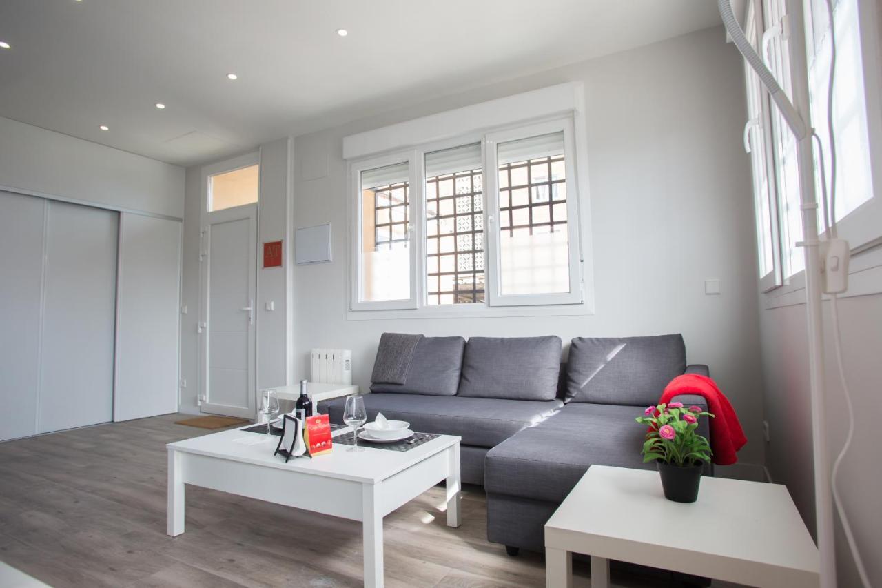 Windrose 8 Apartment Madrid Luaran gambar