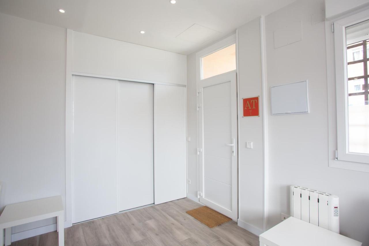 Windrose 8 Apartment Madrid Luaran gambar