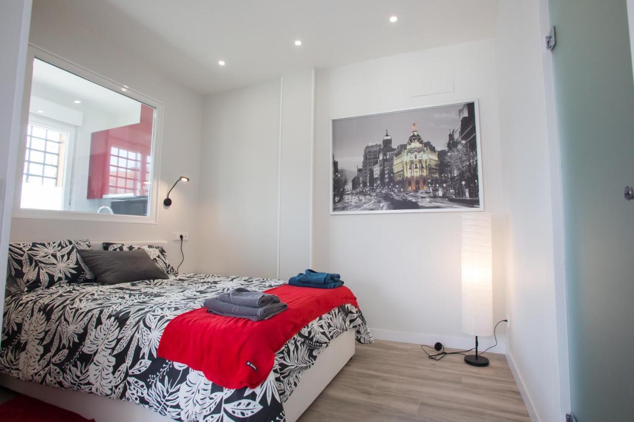 Windrose 8 Apartment Madrid Luaran gambar